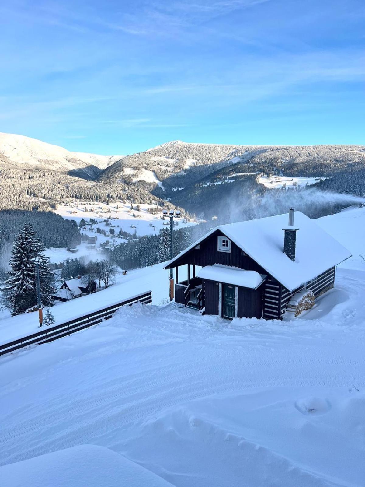Bila Labut Horsky Hotylek Hotel Pec pod Snezkou Exterior photo