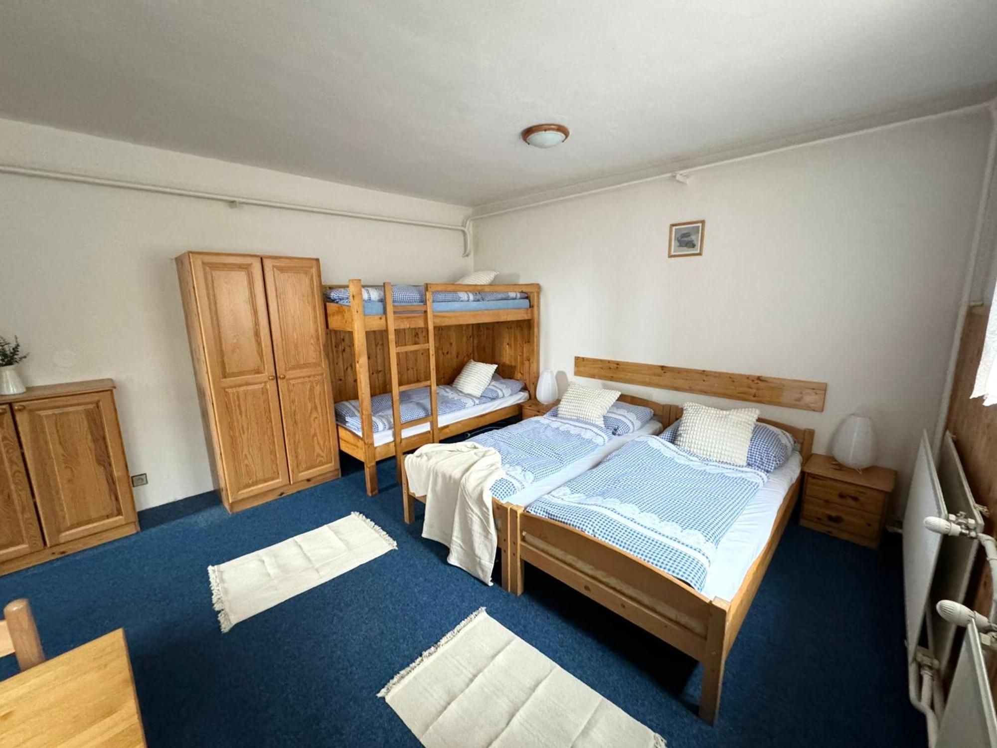 Bila Labut Horsky Hotylek Hotel Pec pod Snezkou Room photo