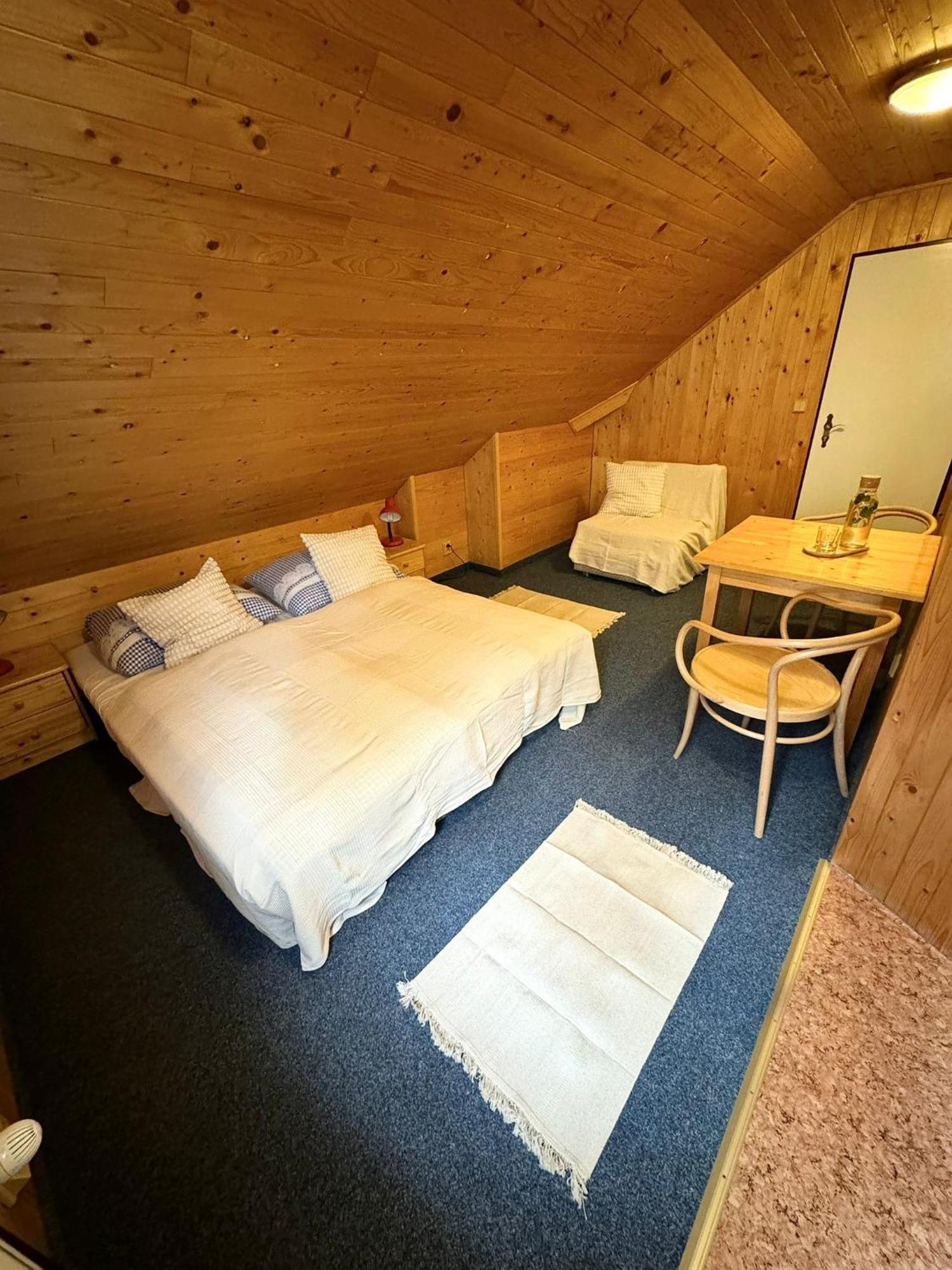 Bila Labut Horsky Hotylek Hotel Pec pod Snezkou Room photo
