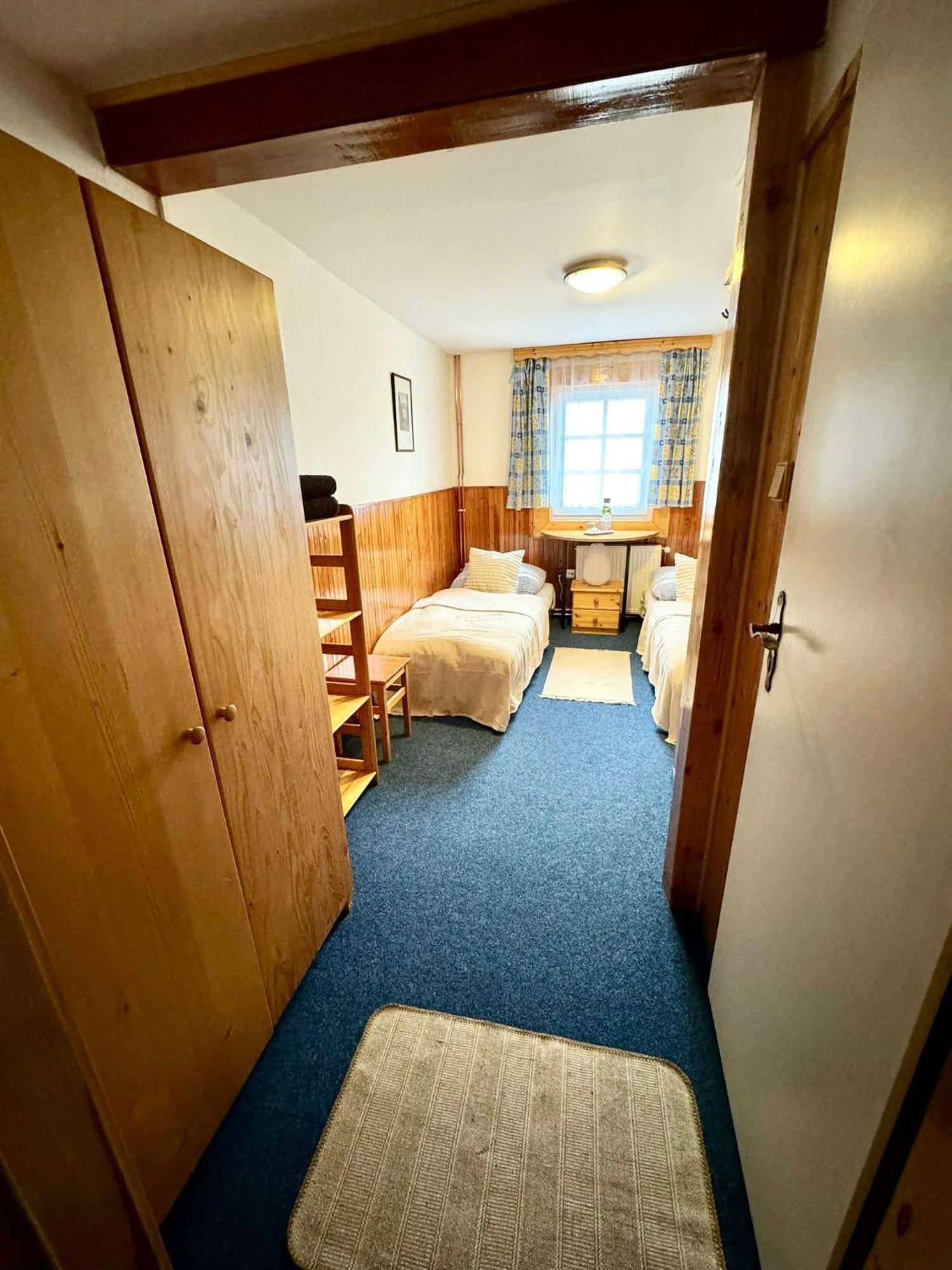 Bila Labut Horsky Hotylek Hotel Pec pod Snezkou Room photo