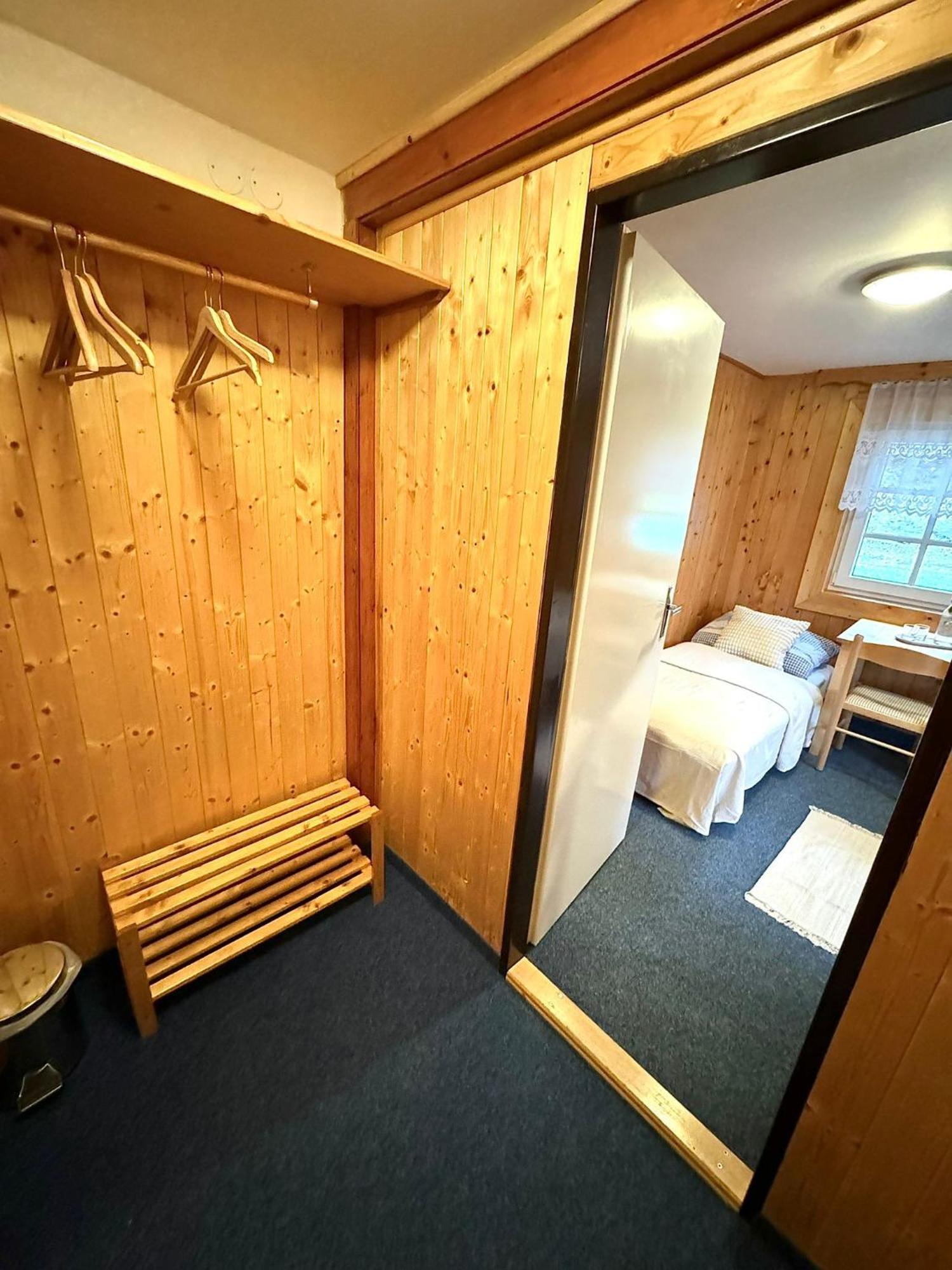 Bila Labut Horsky Hotylek Hotel Pec pod Snezkou Room photo