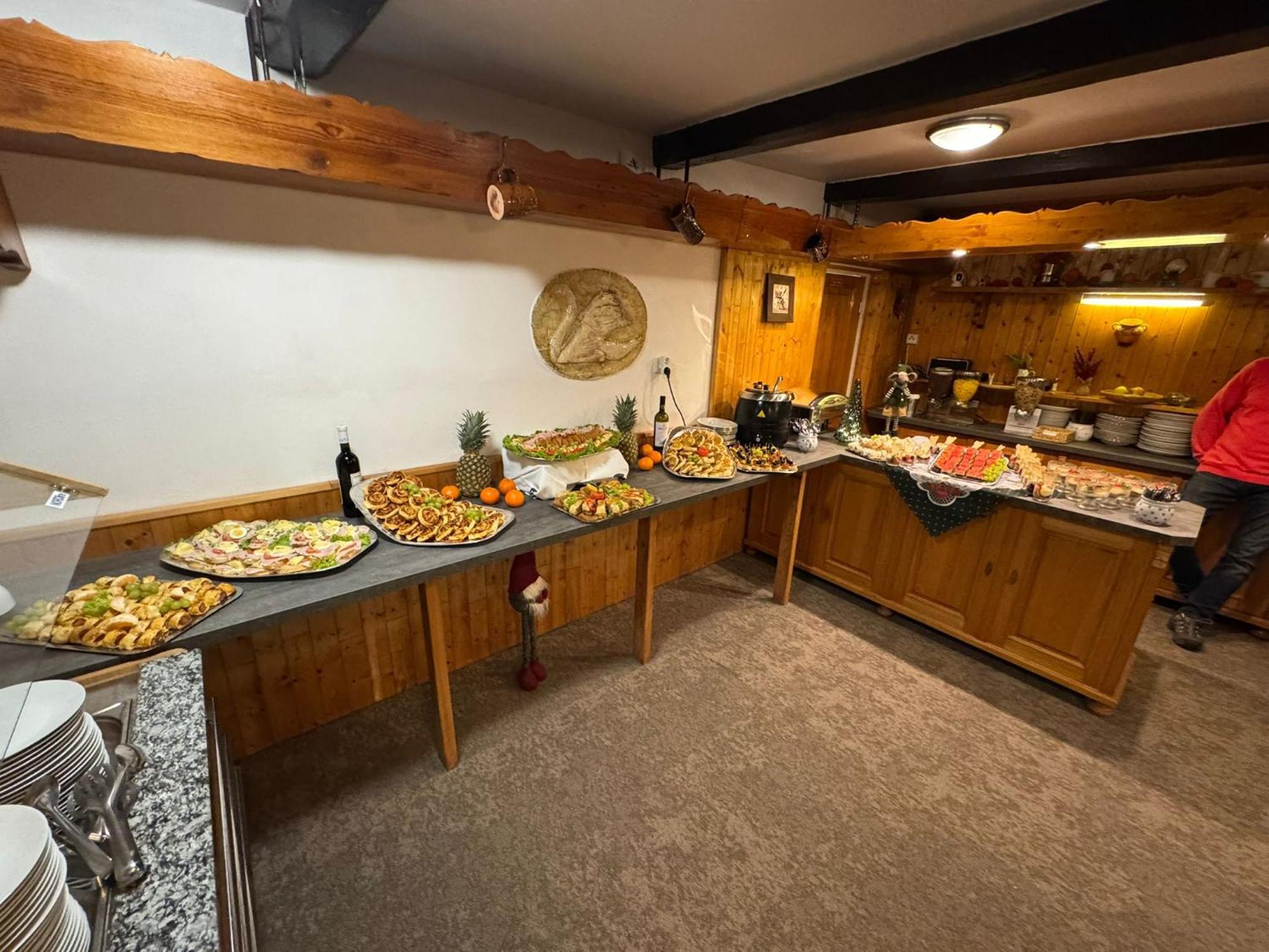 Bila Labut Horsky Hotylek Hotel Pec pod Snezkou Exterior photo